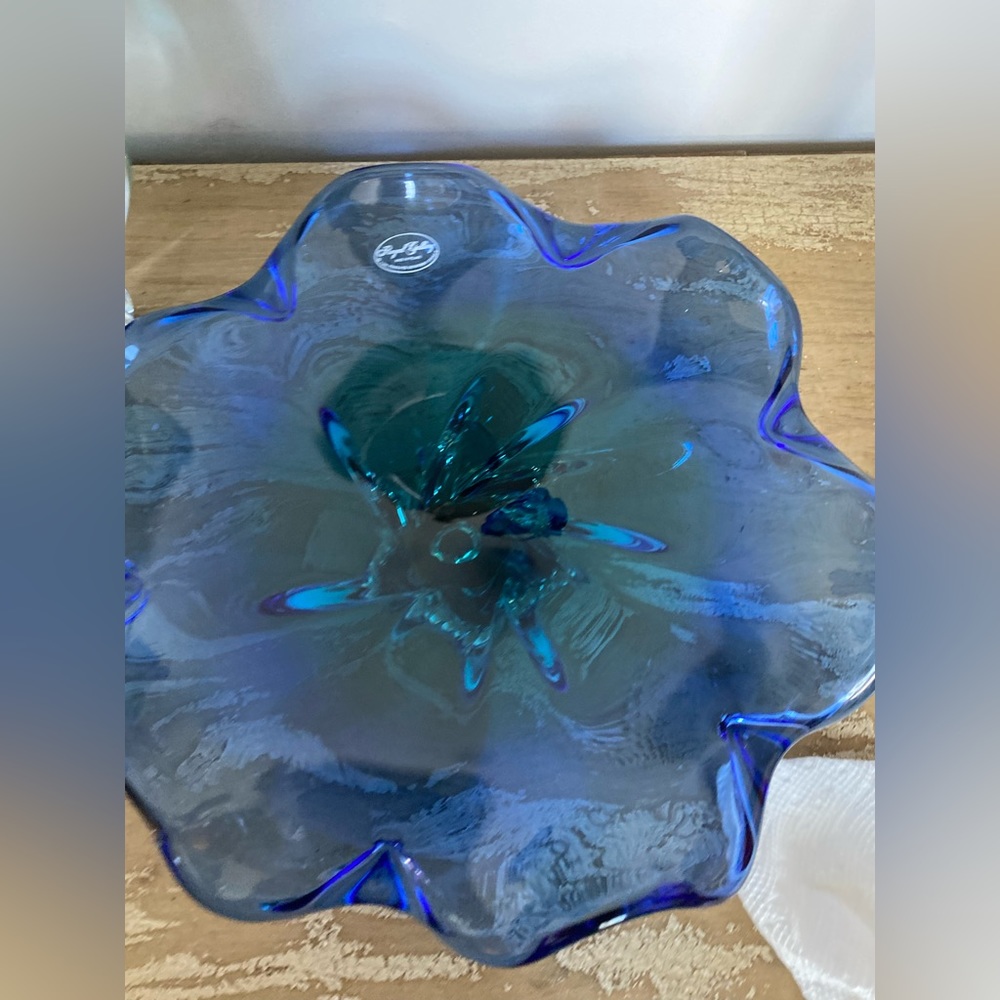 Royal gallery blown glass dish